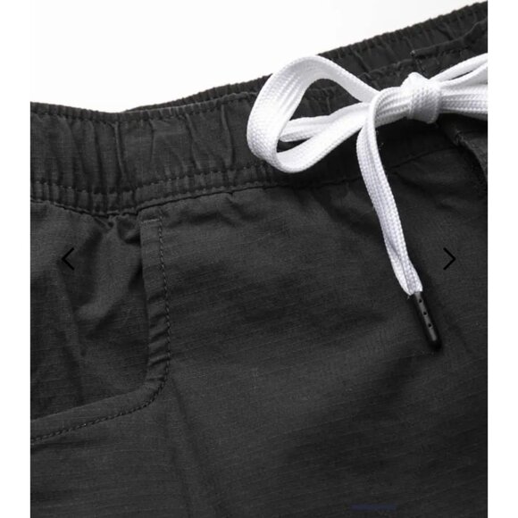 BYLT Basics Black Cargo Shorts - Picture 3 of 13